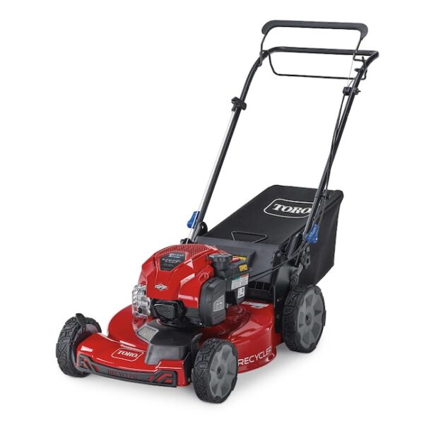 Toro Recycler with Smart Stow 22-in Gas Self-propelled Lawn Mower with 150-cc Briggs and Stratton Engine